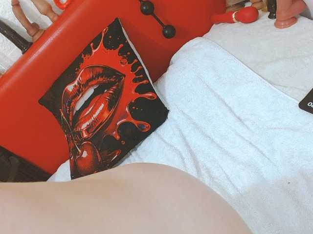 KiannaSex08, en vivo ahora en BongaCams