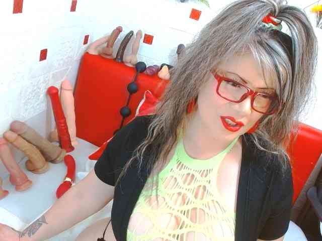 AngieHotStar webcam