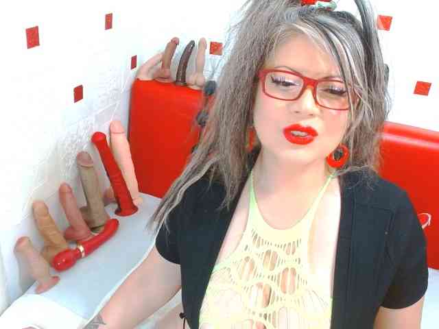 AngieHotStar