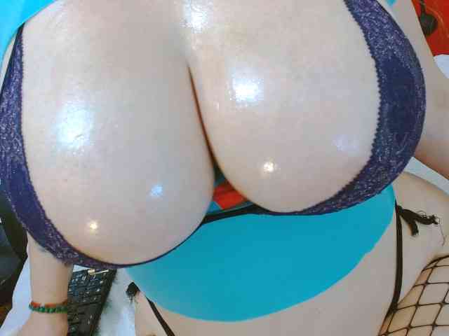 AngieHotStar webcam