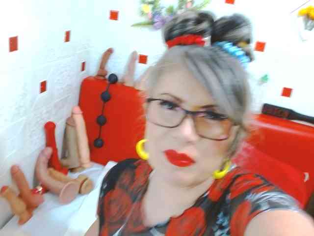 AngieHotStar webcam