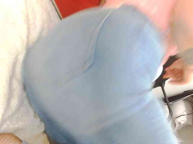AngieHotStar webcam
