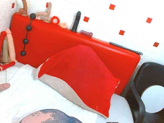 AngieHotStar webcam