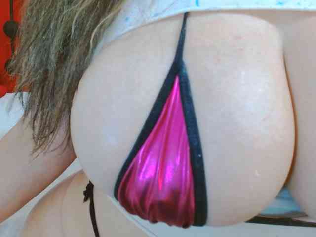 AngieHotStar webcam