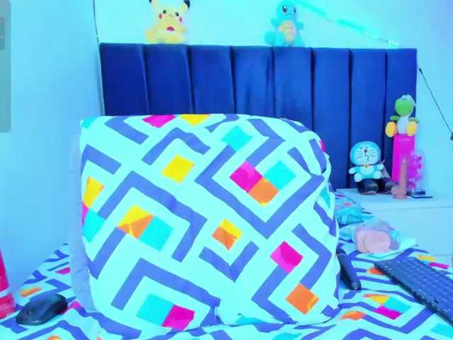 yuriiblaze live cam on BongaCams