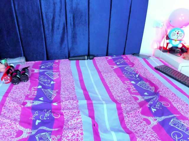 yuriiblaze live cam on BongaCams