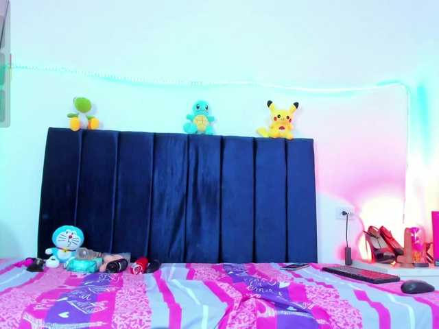 yuriiblaze live cam on BongaCams