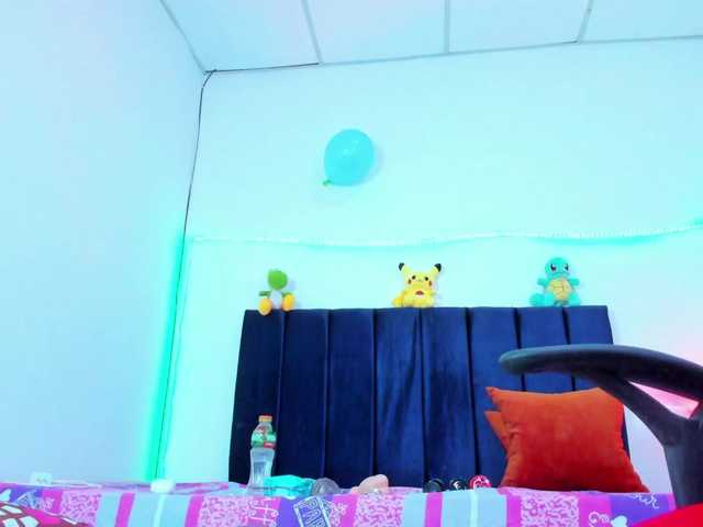 yuriiblaze live cam on BongaCams