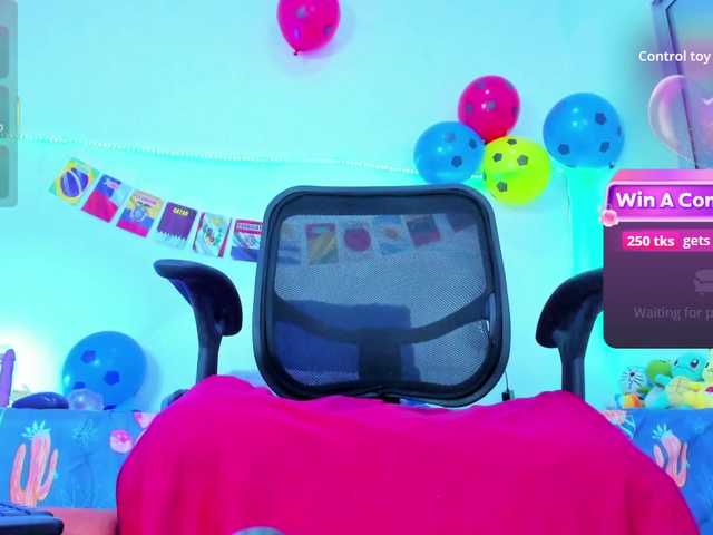yuriiblaze live cam on BongaCams