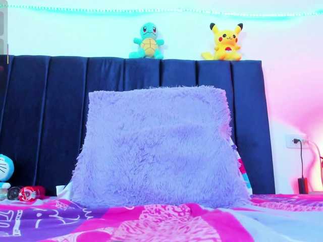 yuriiblaze live cam on BongaCams