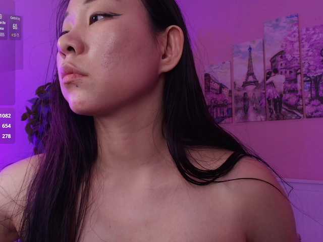 Inari-Okami live webcam show