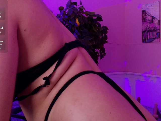 Inari-Okami live cam on BongaCams