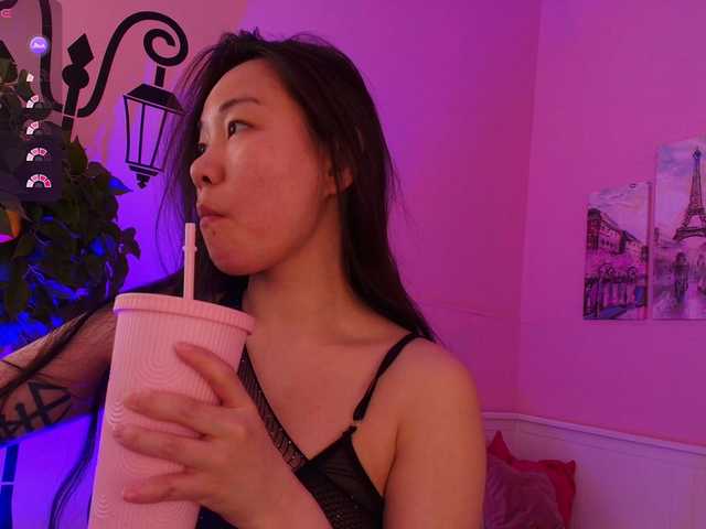 Inari-Okami's BongaCams show and profile