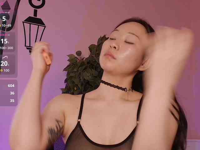 Inari-Okami Live Webcam on BongaCams