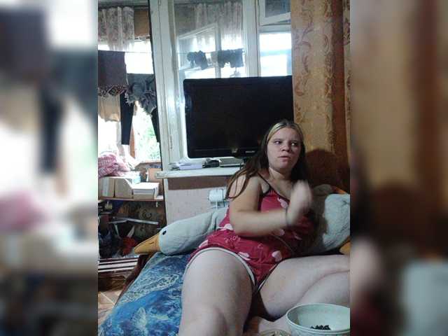 Vikki3011 live cam on BongaCams