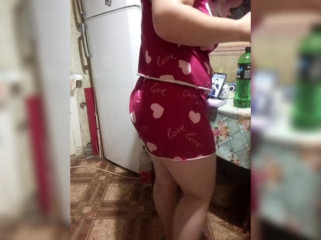 Vikki3011 live cam on BongaCams
