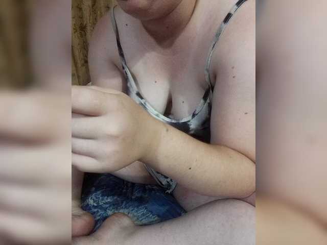 Vikki3011 live webcam show