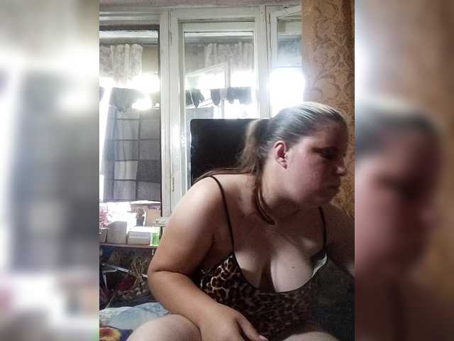 Vikki3011 live cam on BongaCams