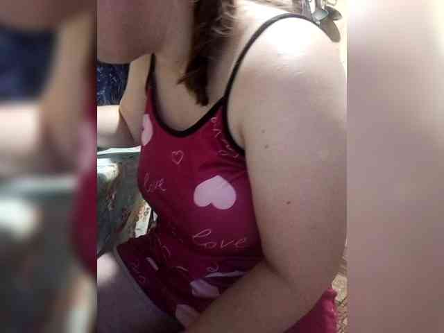 Vikki3011 webcam