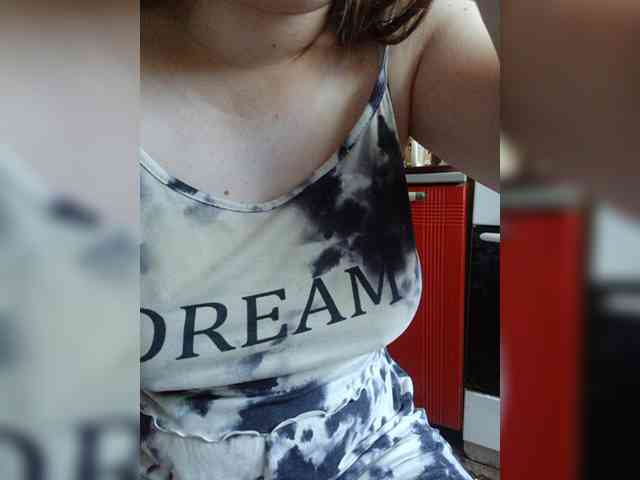 Vikki3011 webcam