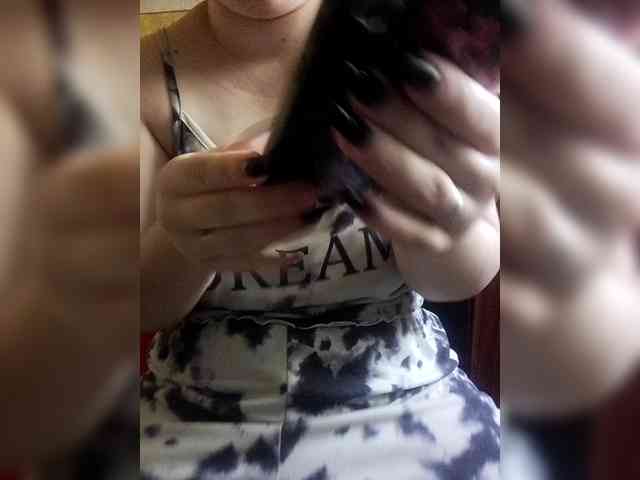 Vikki3011 webcam