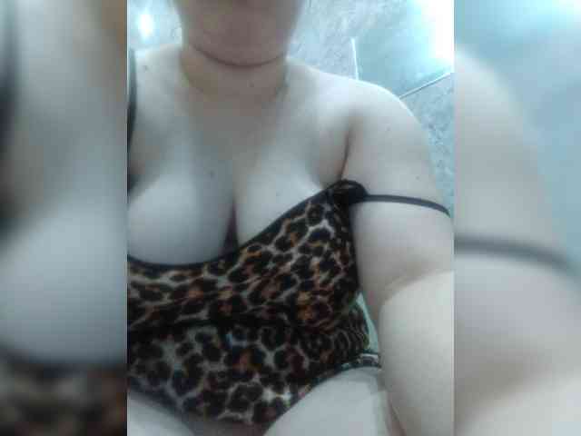 Vikki3011 webcam