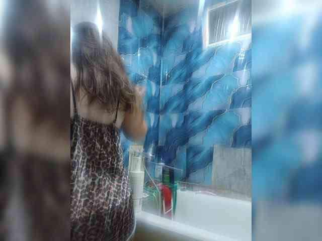 Vikki3011 webcam