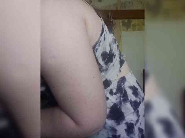 Vikki3011 webcam