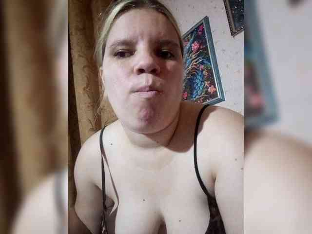 Vikki3011 Live Webcam on BongaCams