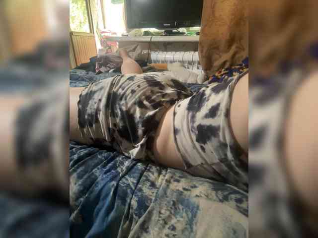 Vikki3011 webcam