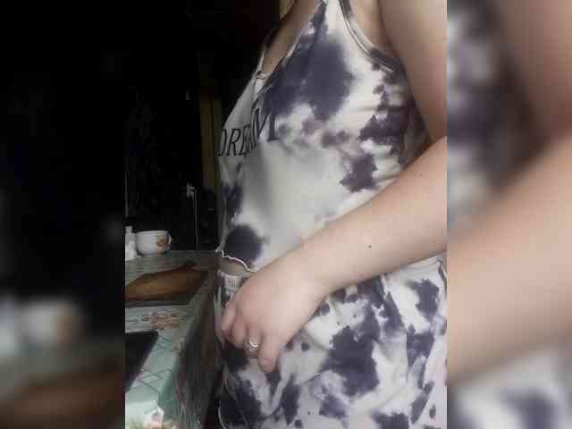 Vikki3011 webcam