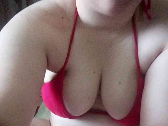 Vikki3011 webcam