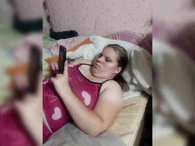Vikki3011 webcam