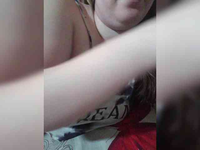 Vikki3011 webcam