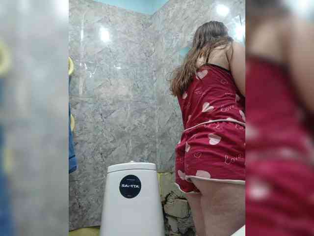 Vikki3011 webcam