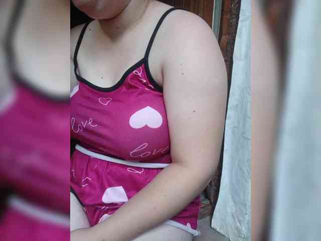 Vikki3011 webcam
