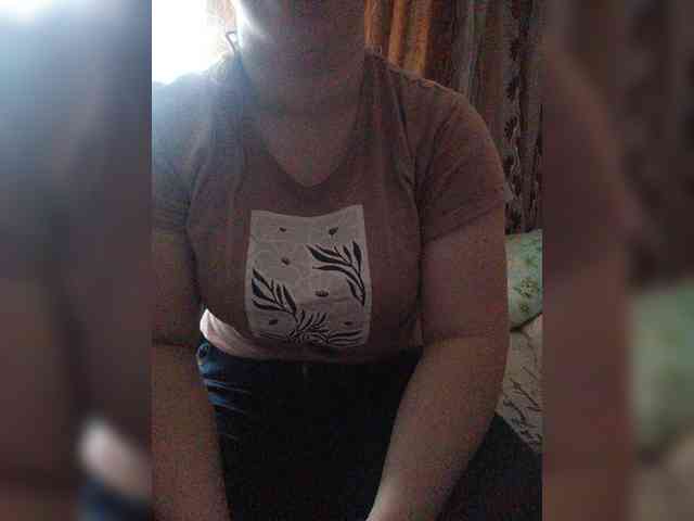 Vikki3011 webcam