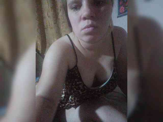 Vikki3011 Live Webcam on BongaCams