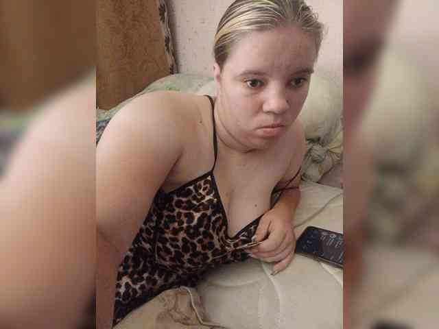 Vikki3011 webcam