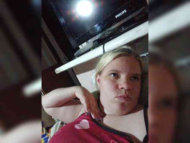 Vikki3011 webcam