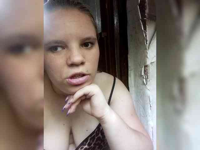 Vikki3011 webcam
