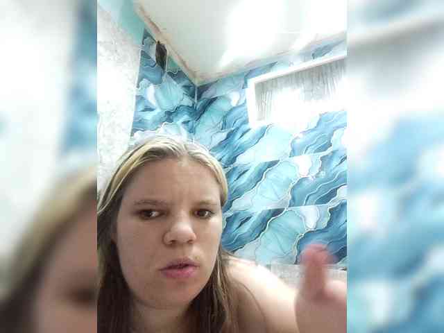 Vikki3011 webcam