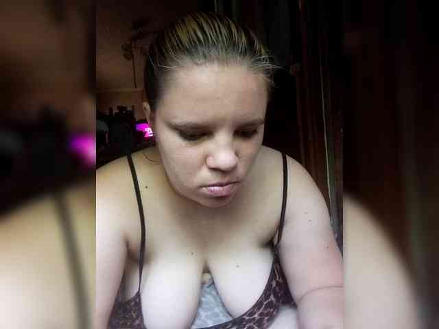 Vikki3011 webcam