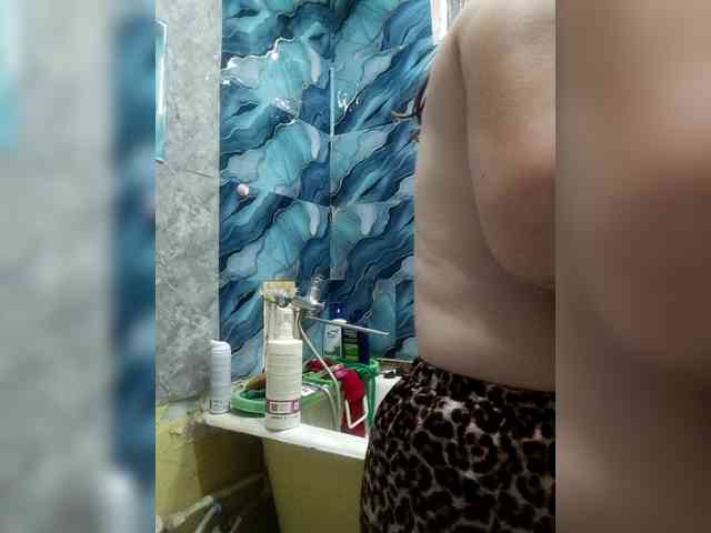 Vikki3011 webcam