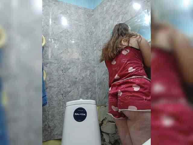 Vikki3011 webcam