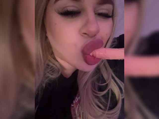 Milkkyy webcam