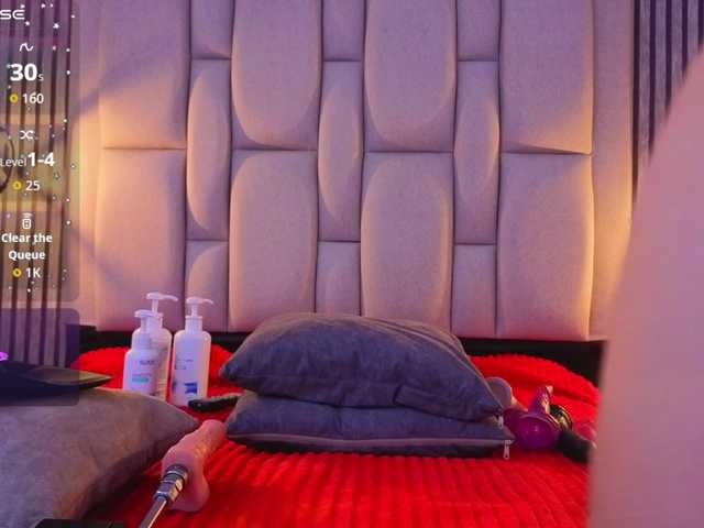 bryonycute live cam on BongaCams