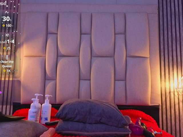 bryonycute live webcam show