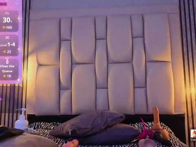 bryonycute live cam preview