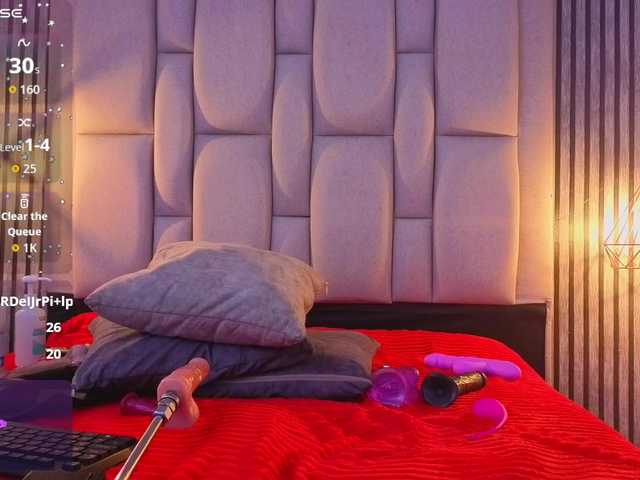 bryonycute live cam on BongaCams
